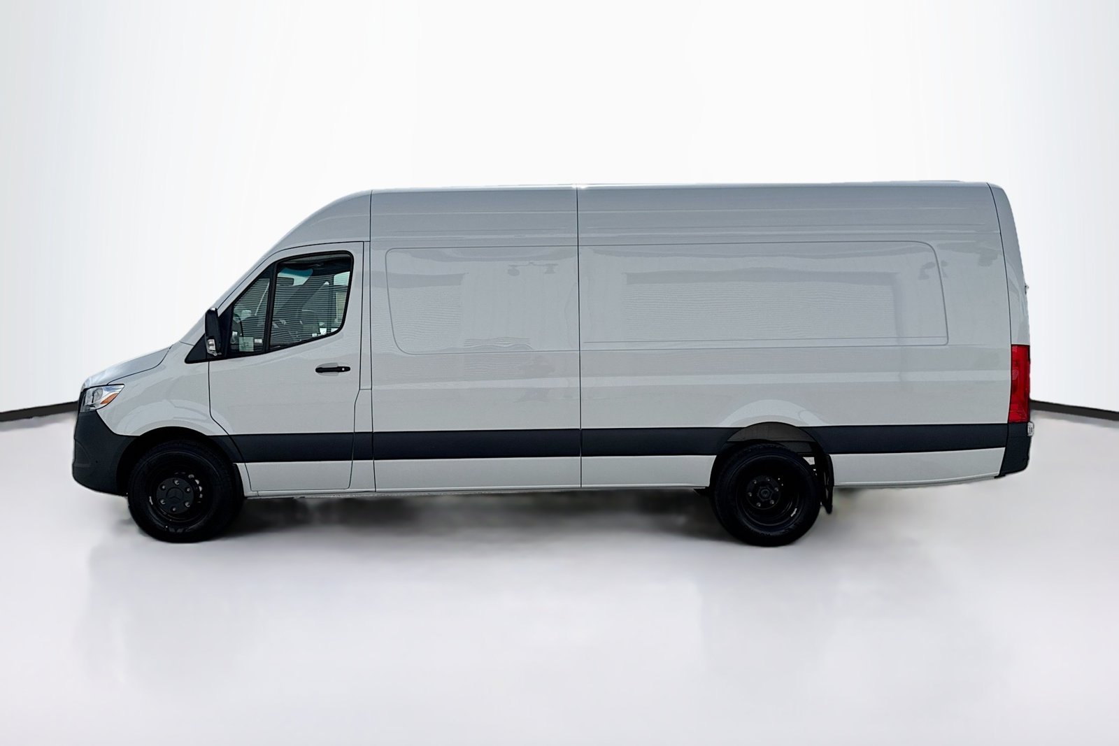 New 2026 Arctic White Mercedes-Benz  image 8