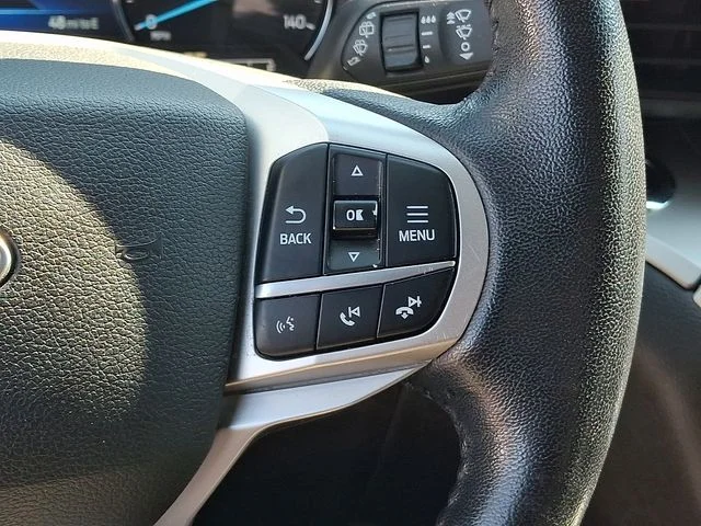 Used 2021 Black Ford XLT image 23