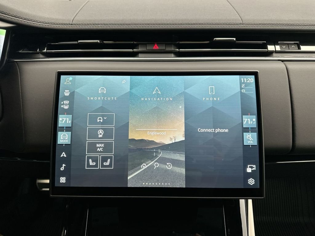 New 2026 Borasco Grey Land Rover Dynamic SE image 13