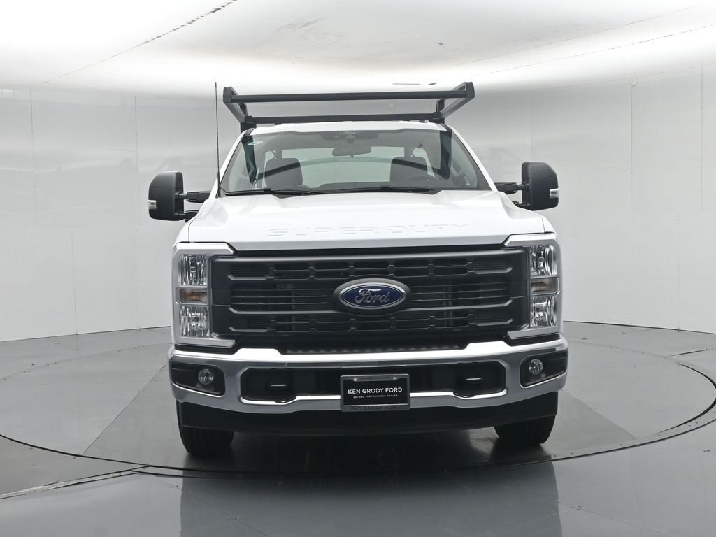 New 2026 Oxford White Ford XL image 56