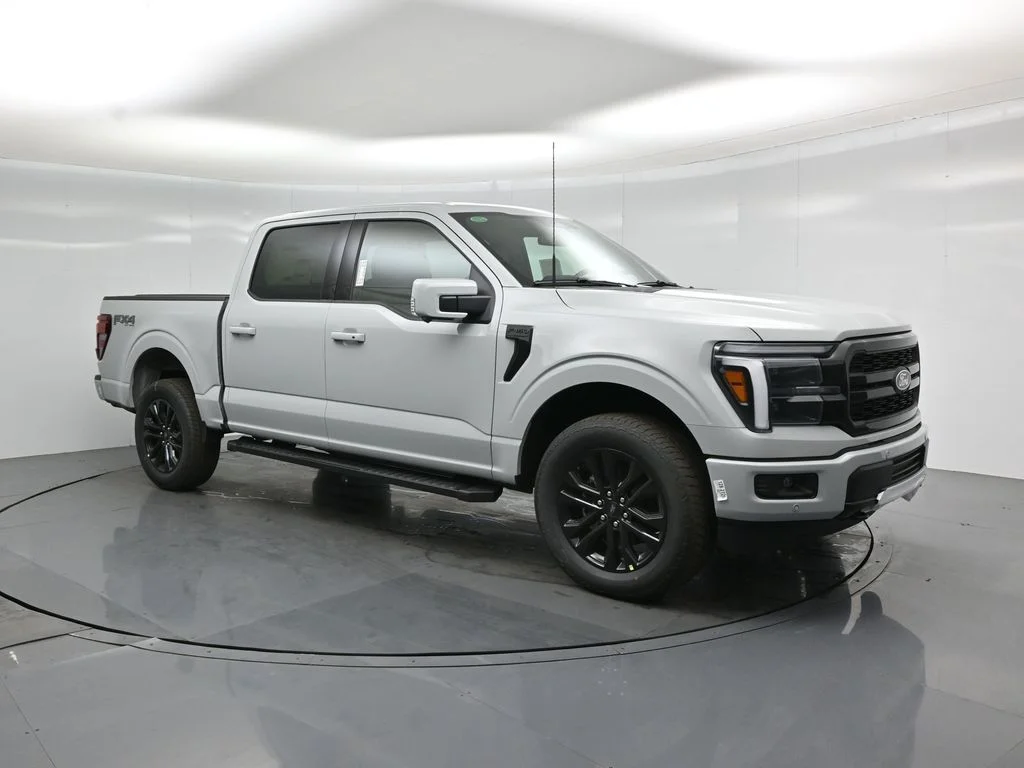 New 2026 Avalanche Ford Lariat image 23