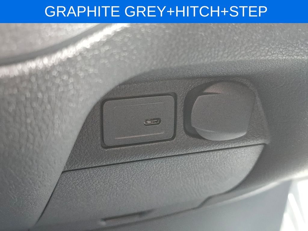 New 2026 Graphite Grey Mercedes-Benz Cargo 170 WB image 26