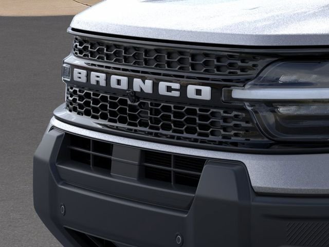 New 2025 Carbonized Gray Metallic Ford Outer Banks® image 17