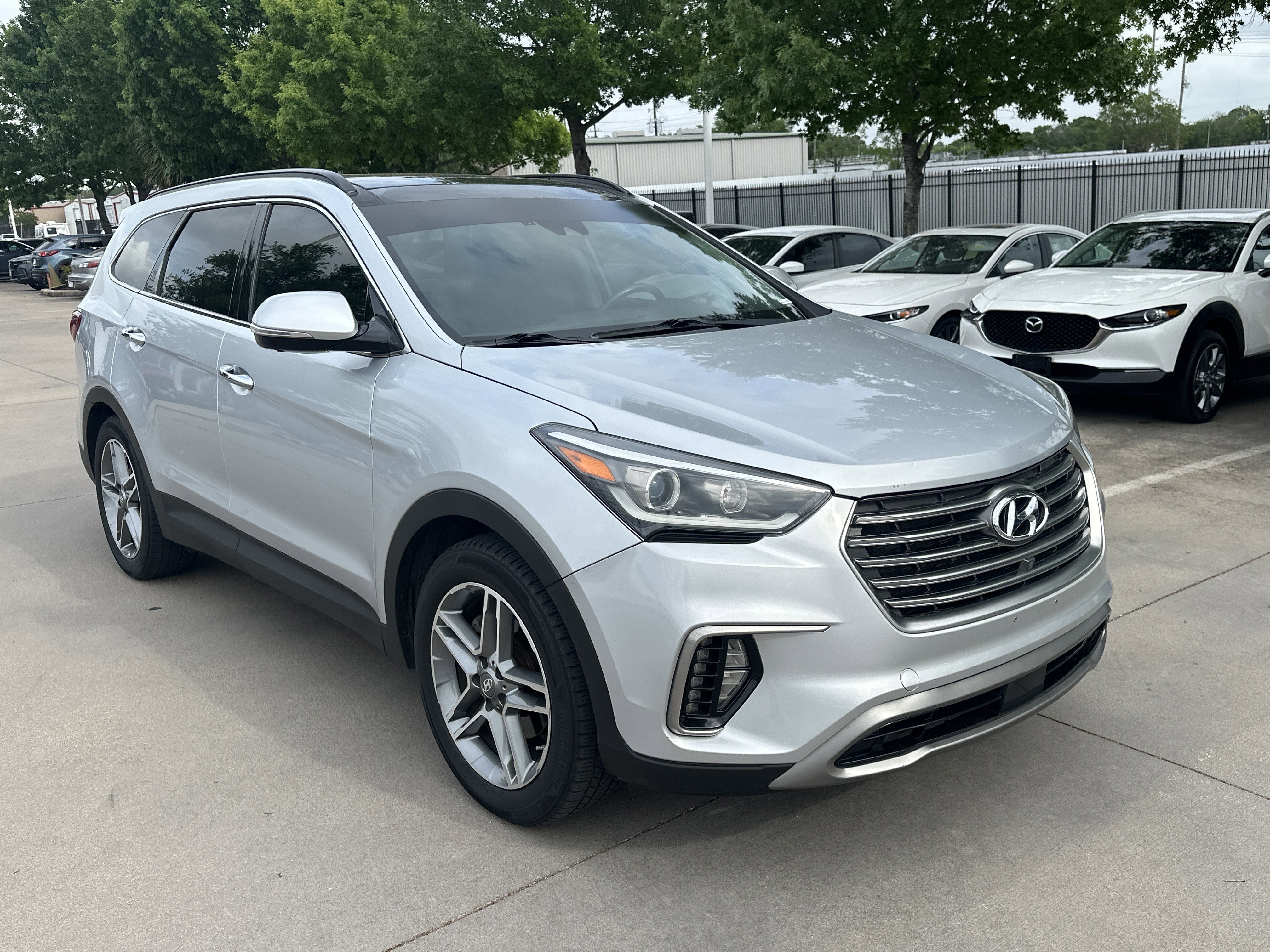 2017 Hyundai Santa Fe SE Ultimate