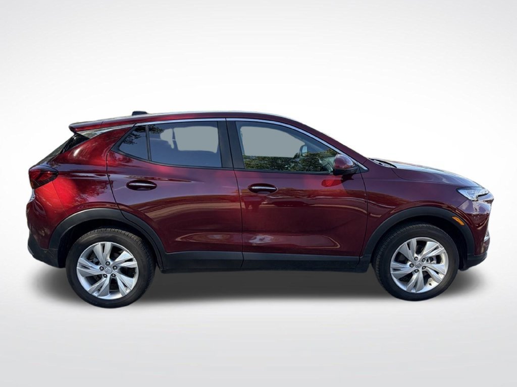 Used 2024 Cinnabar Metallic Buick Preferred image 8