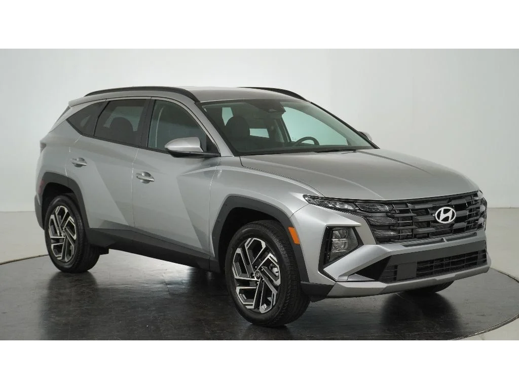 New 2026 Shimmering Silver Hyundai SEL Plus image 1