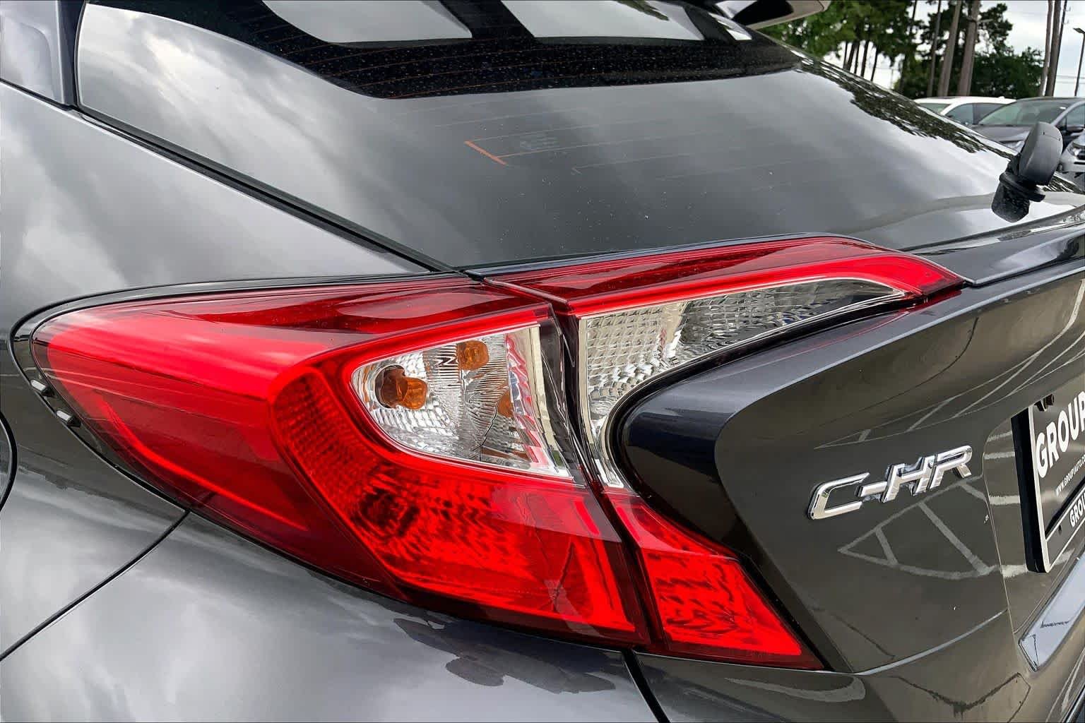 Used 2022 Magnetic Gray Metallic Toyota XLE image 28
