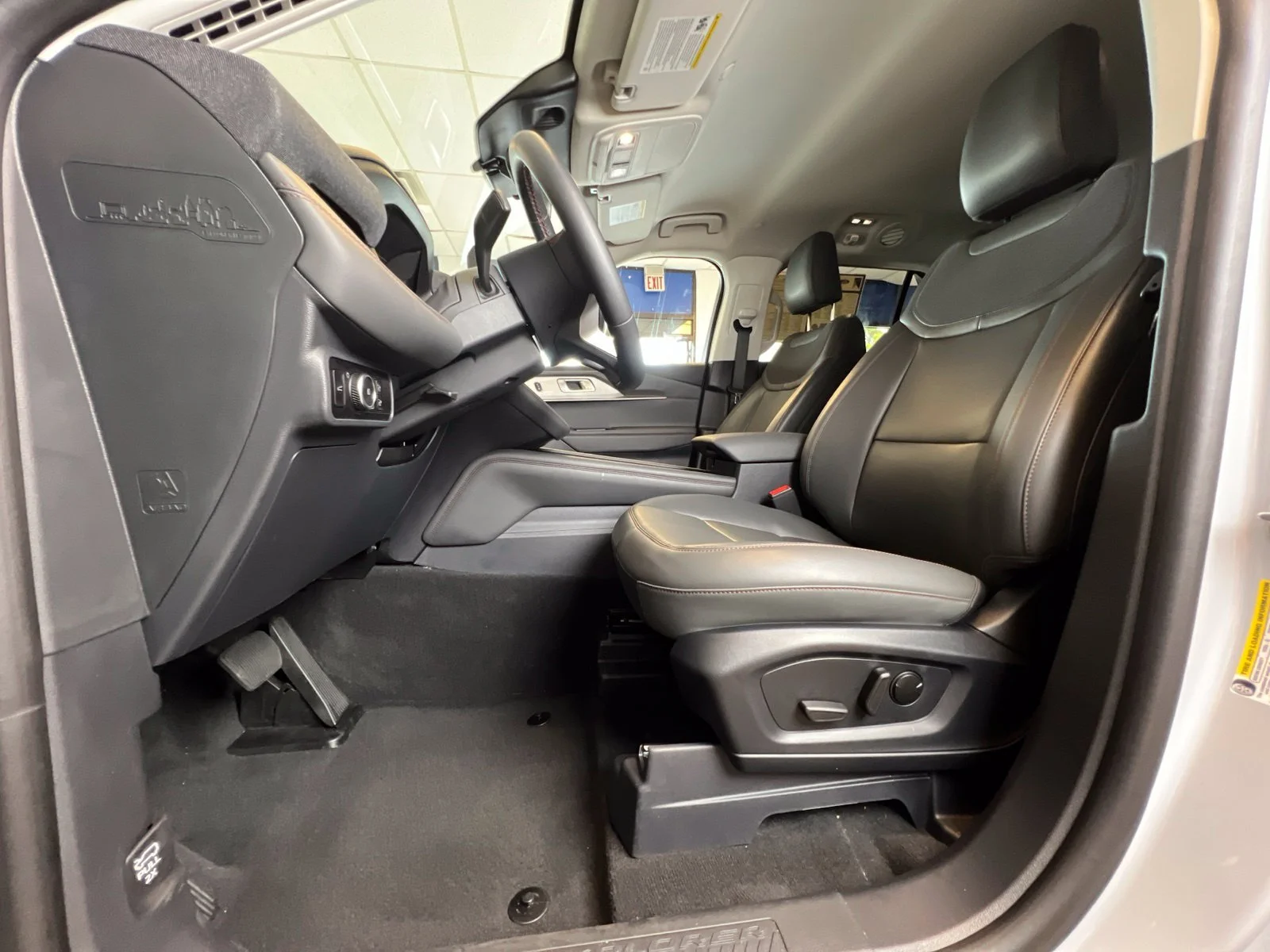 Certified Used 2026 Space White Metallic Ford Active image 9
