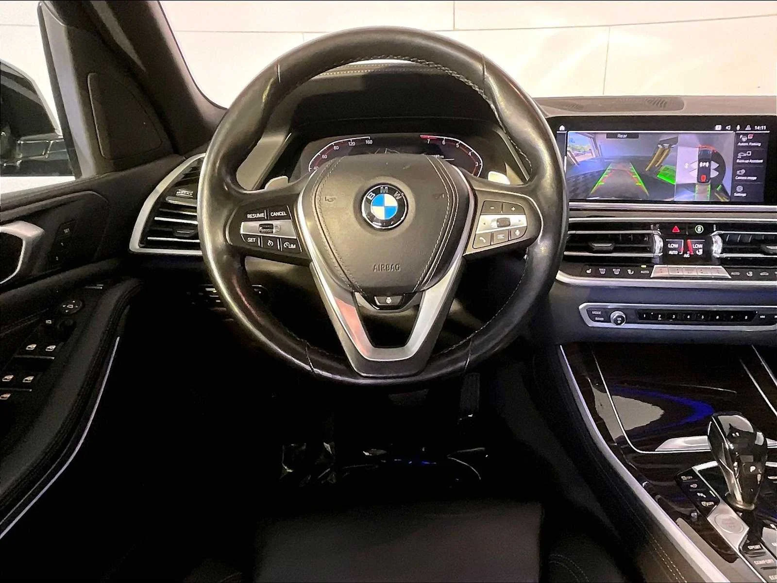 Used 2020 Black Sapphire Metallic BMW xDrive40i image 13