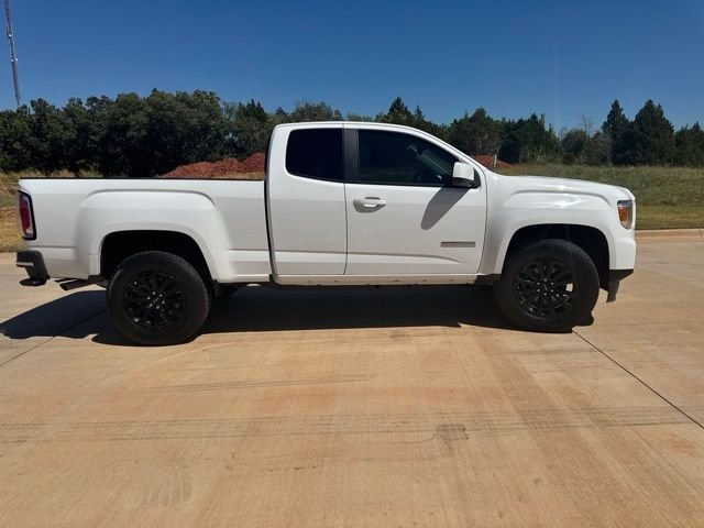 Used 2021 White GMC Elevation image 5