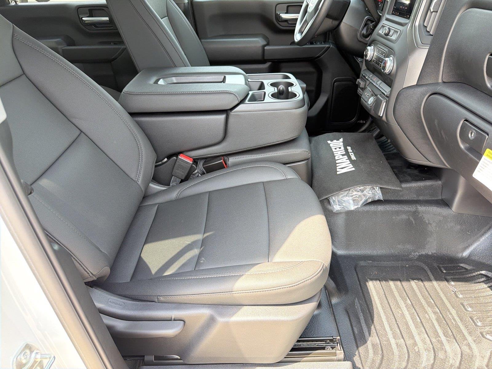 2026 GMC Sierra 2500HD Pro - Photo 11