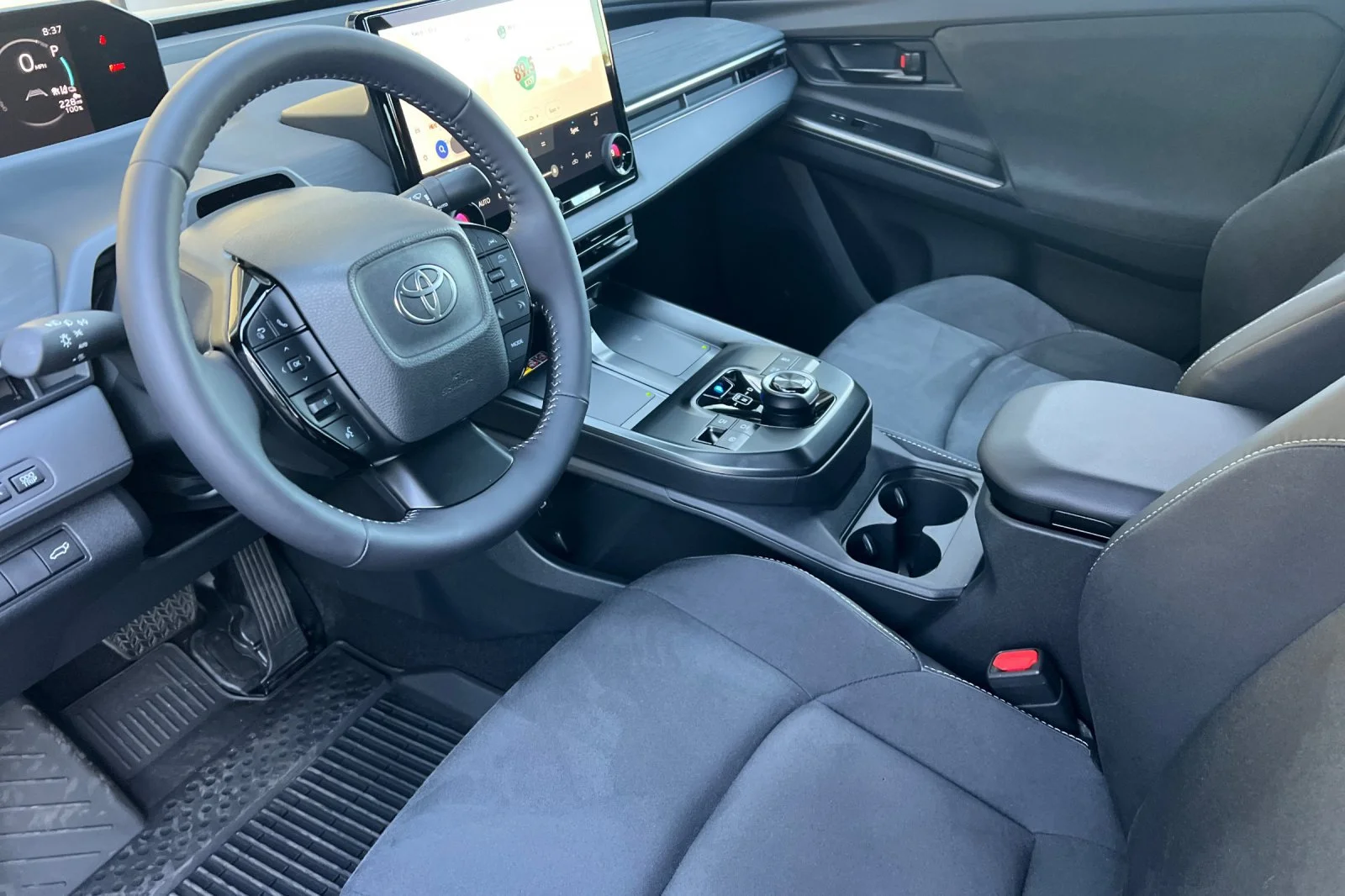 Certified Used 2026 Cement Toyota XSE image 9