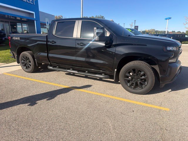 Used 2020 Black Chevrolet RST image 2