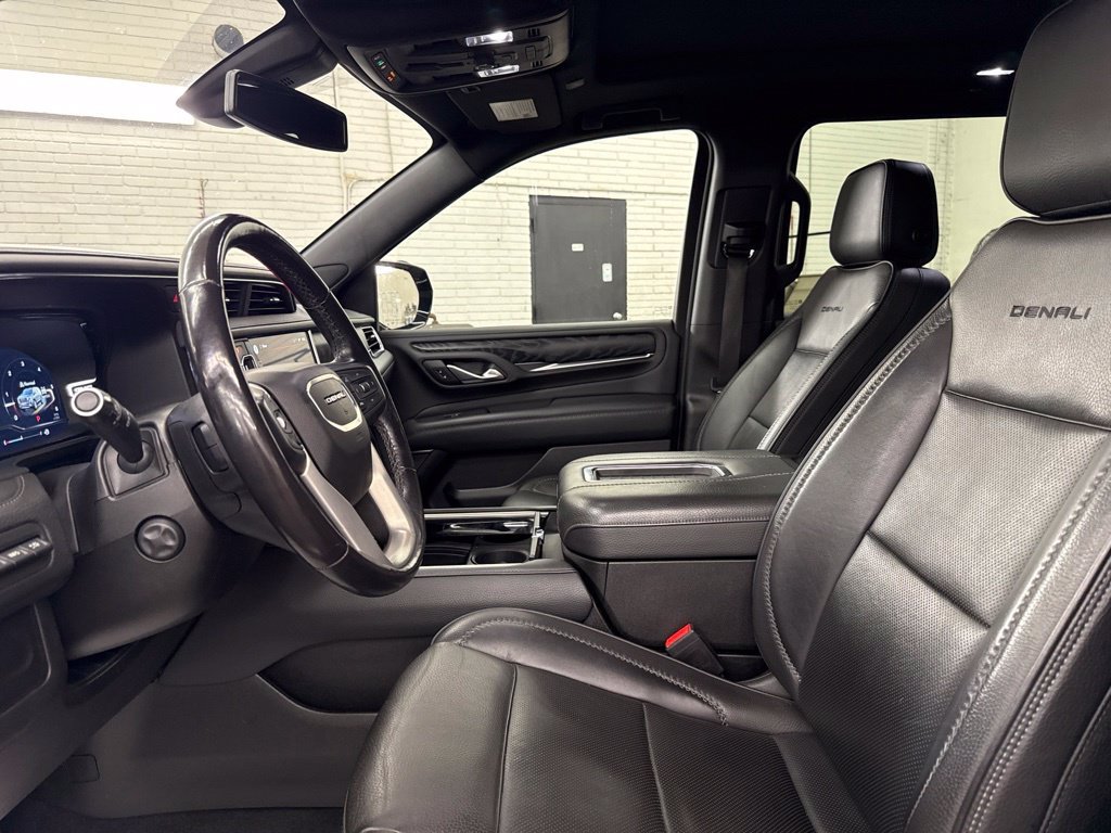 Used 2022 Black GMC Denali image 9
