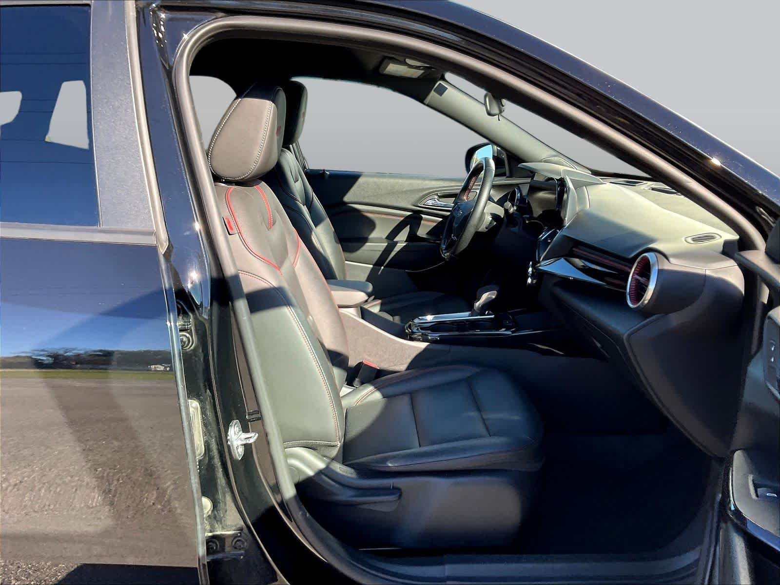 2024 Chevrolet Trax RS - Photo 30