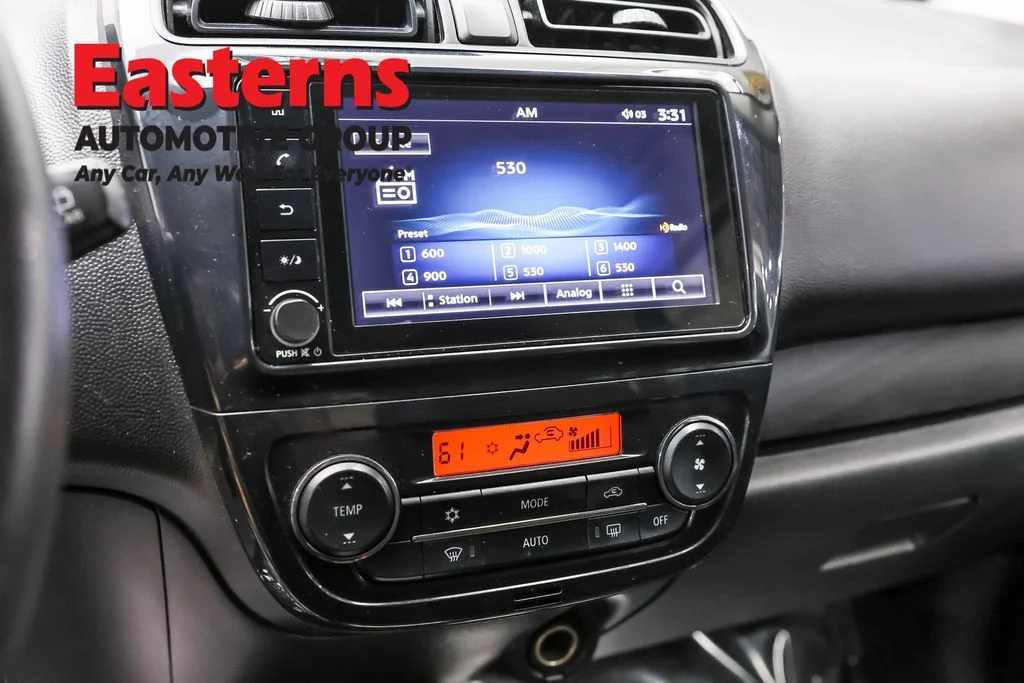 Used 2021 Gray Mitsubishi ES image 18
