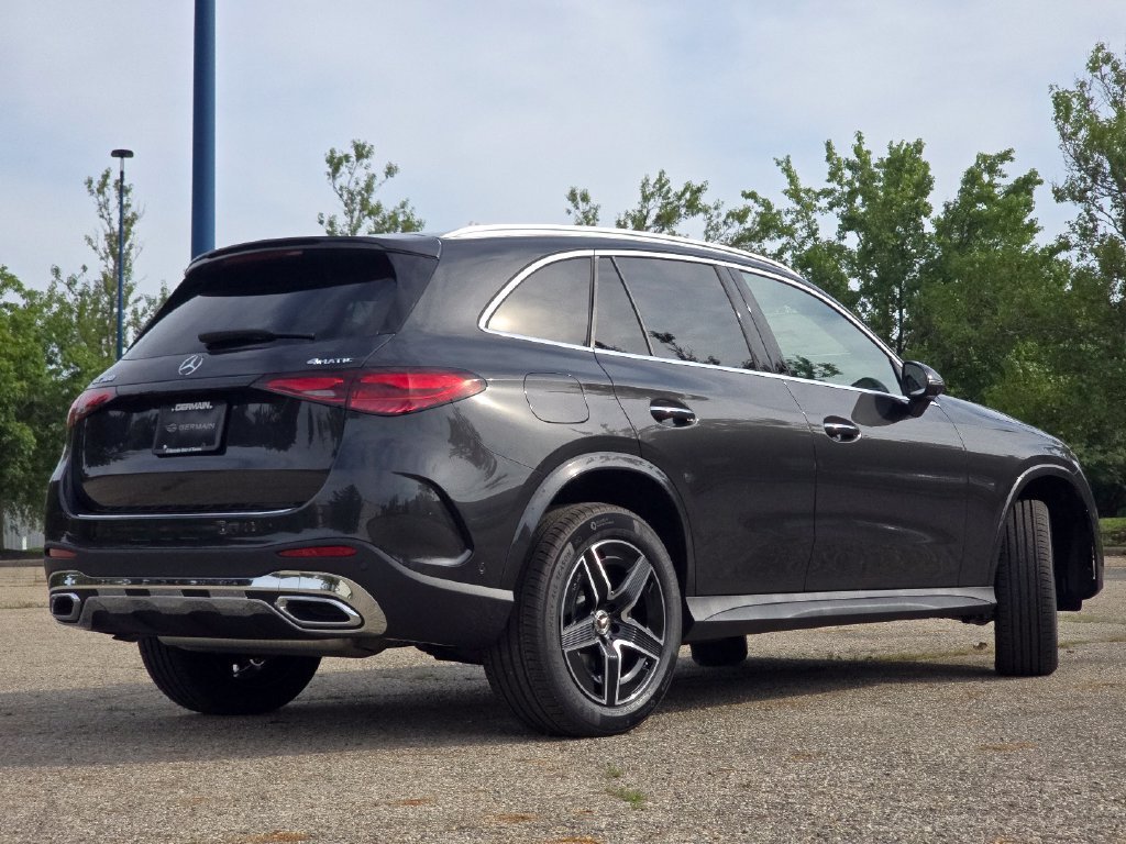 New 2027 Graphite Grey Metallic Mercedes-Benz GLC 300 image 55