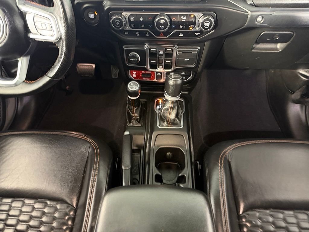 Used 2022 Gray Jeep Mojave image 16
