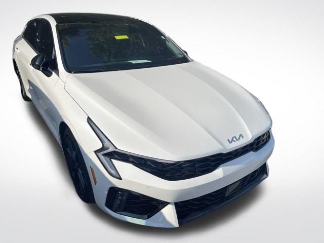 Used 2026 Snow White Pearl Kia GT image 1