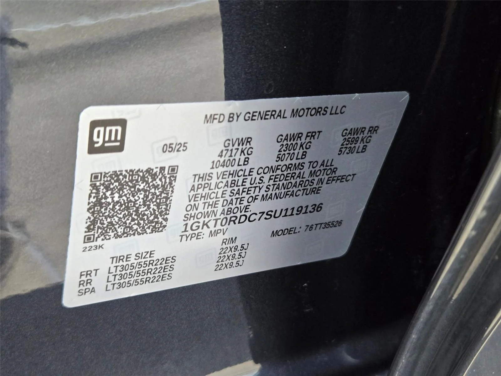 Used 2025 Graphite Blue Metallic GMC 3X image 34