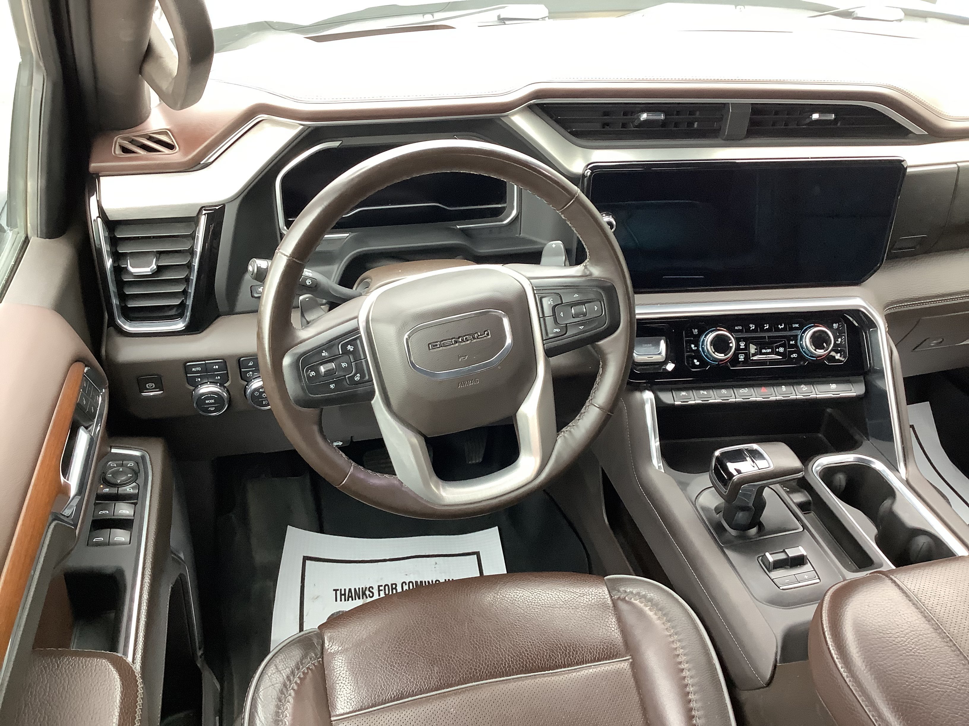 Used 2023 Silver GMC Denali image 9
