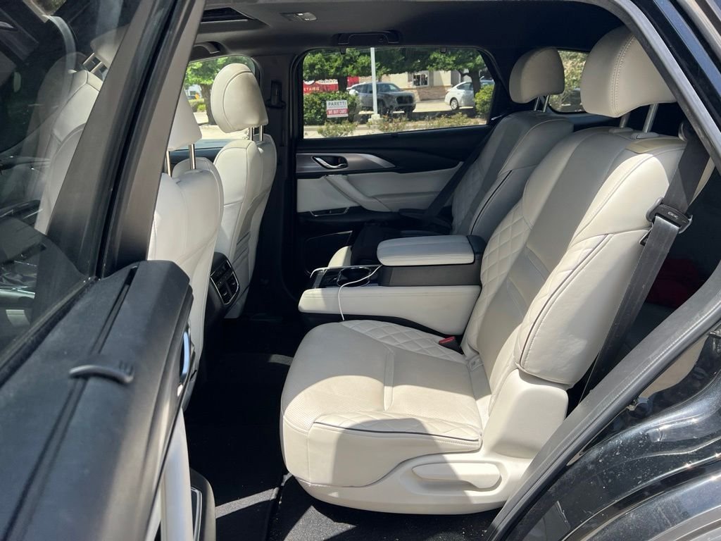 Used 2021 Black Mazda Signature image 7
