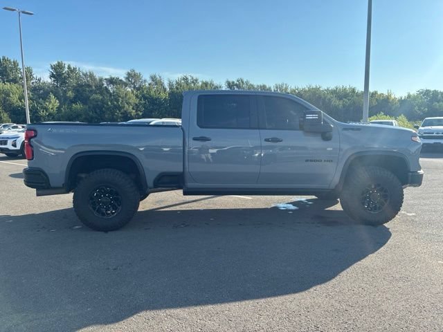 Used 2024 Slate Gray Metallic Chevrolet ZR2 image 7