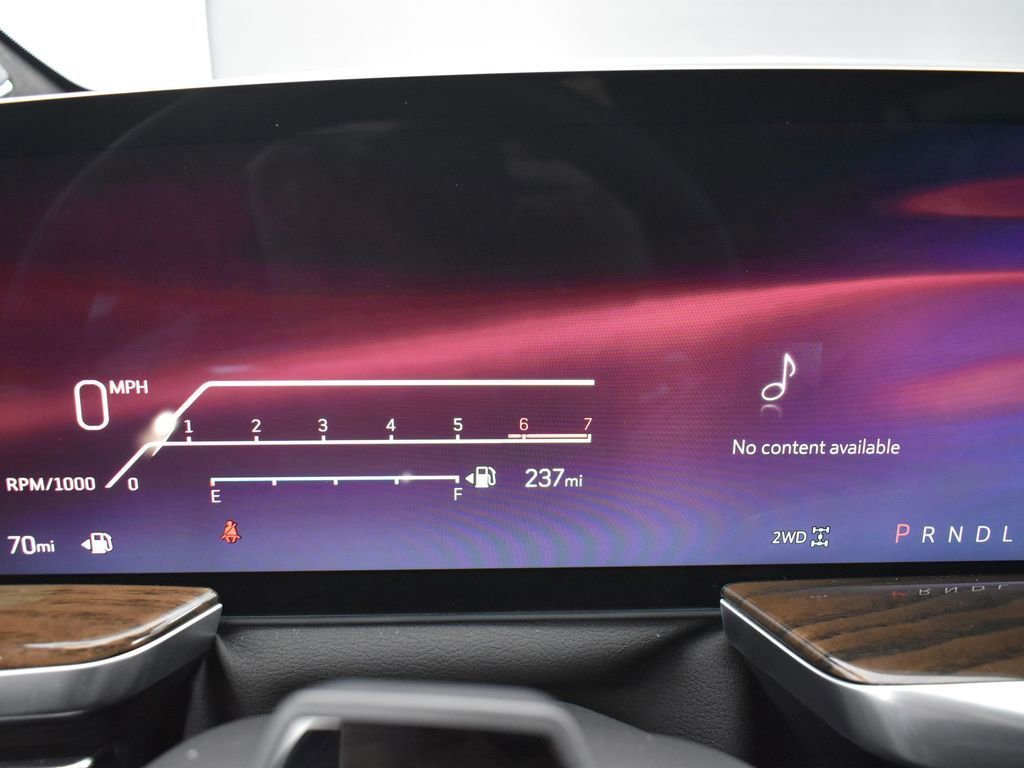 2025 CADILLAC ESCALADE - Image 15