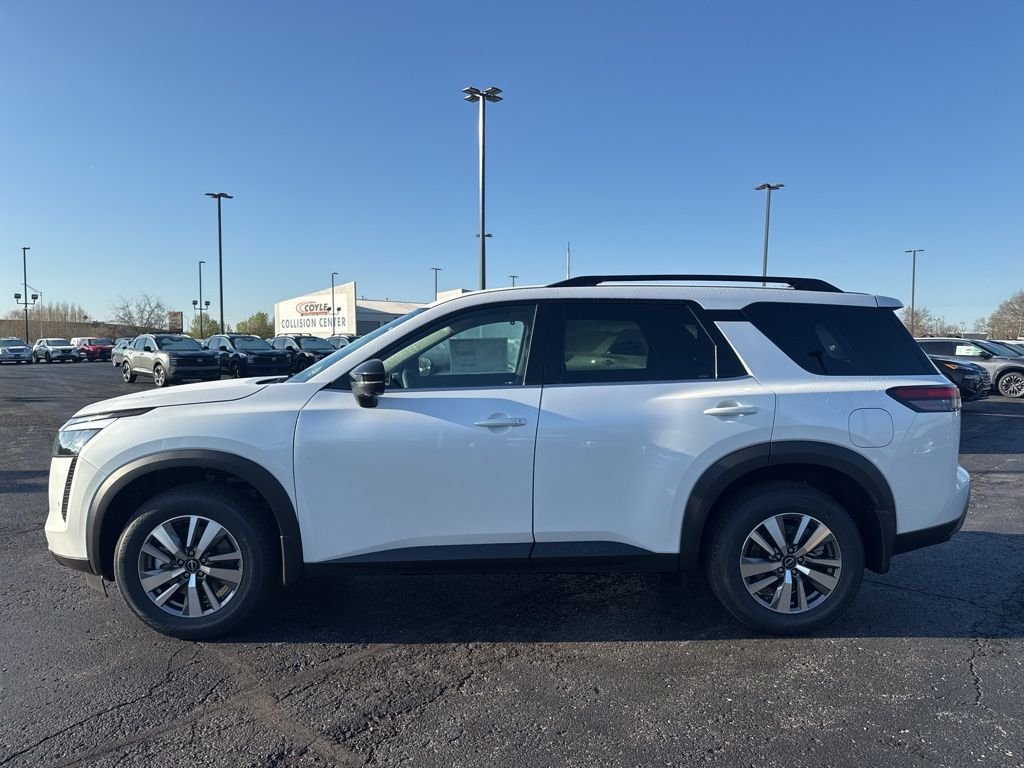 New 2026 Everest White Pearl TriCoat Nissan SL image 6