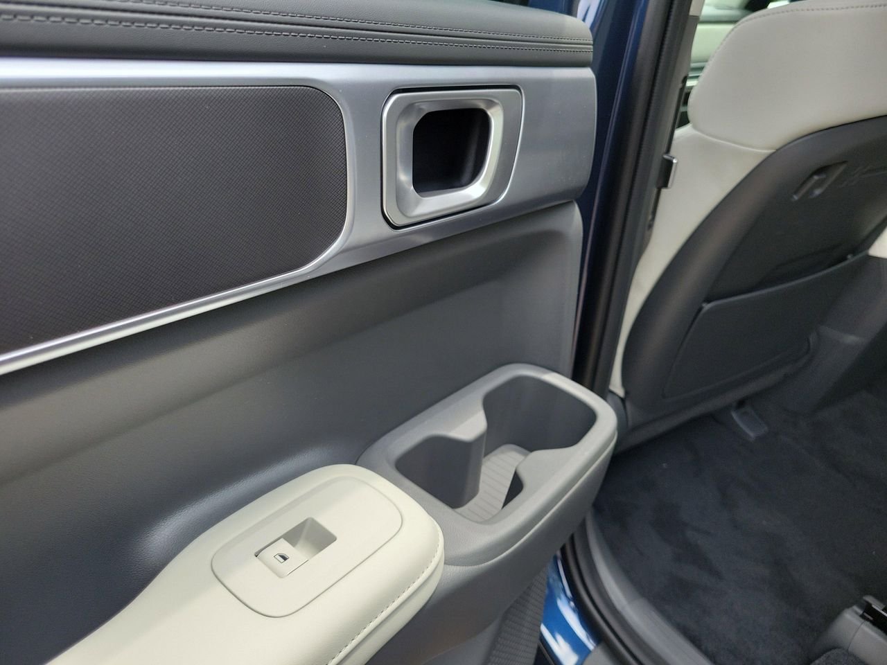 New 2026 Atlantis Blue Hyundai SEL image 13