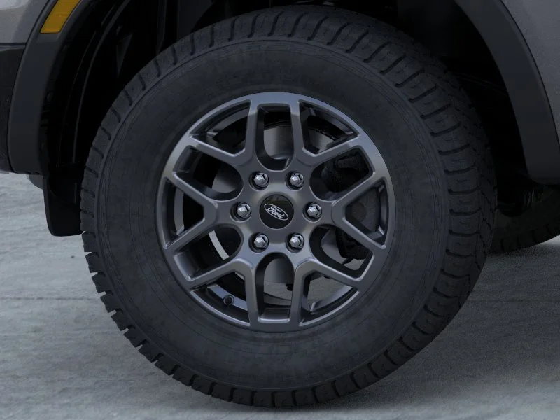 New 2026 Carbonized Gray Metallic Ford XLT image 19