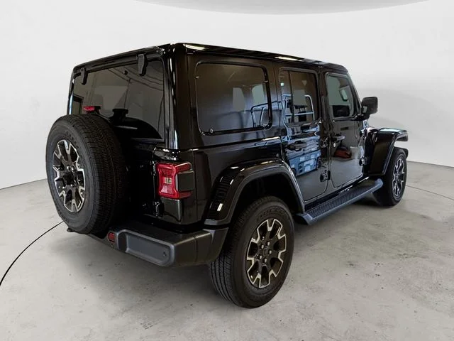 New 2027 Black Jeep Sahara image 6