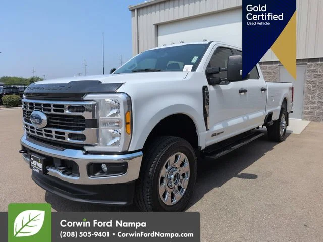 Certified Used 2023 Oxford White Ford  image 9