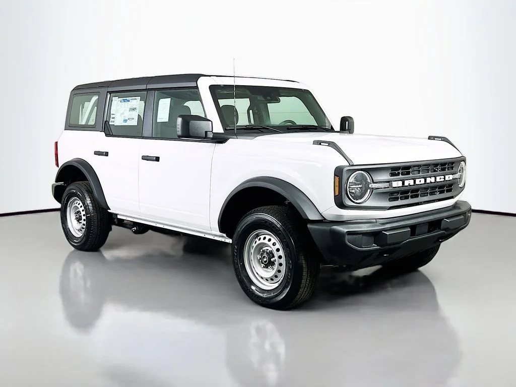 New 2025 Oxford White Ford Base image 1
