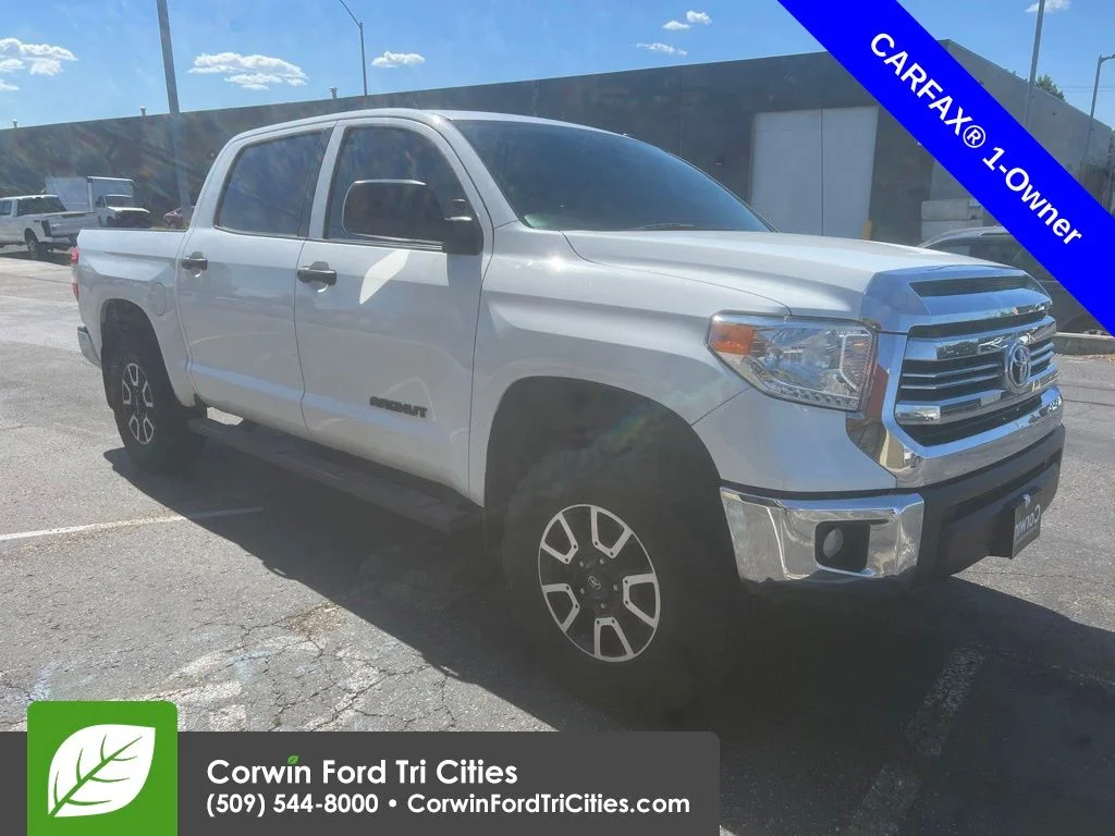 2017 Toyota Tundra SR5 5.7L 4WD Crew Max Short Bed's photo