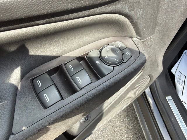 Used 2021 MOSAIC BLACK METALLIC Chevrolet Premier image 21