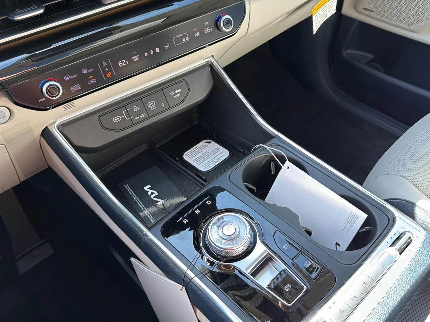New 2026 Ceramic Silver Kia SX Prestige image 13
