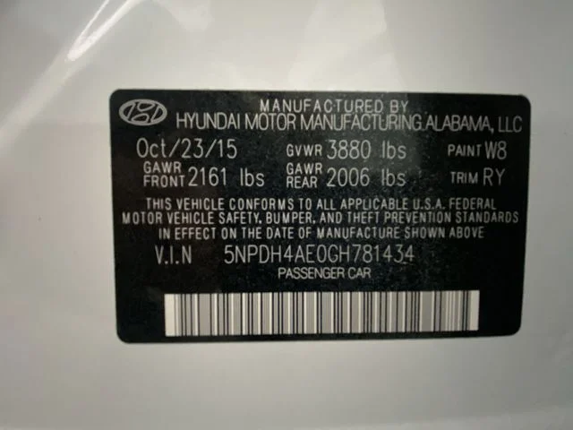 Used 2016 White Hyundai Value Edition image 27