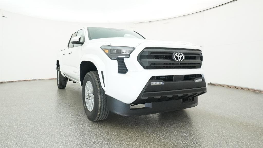 2026 Toyota Tacoma SR5 - Photo 17