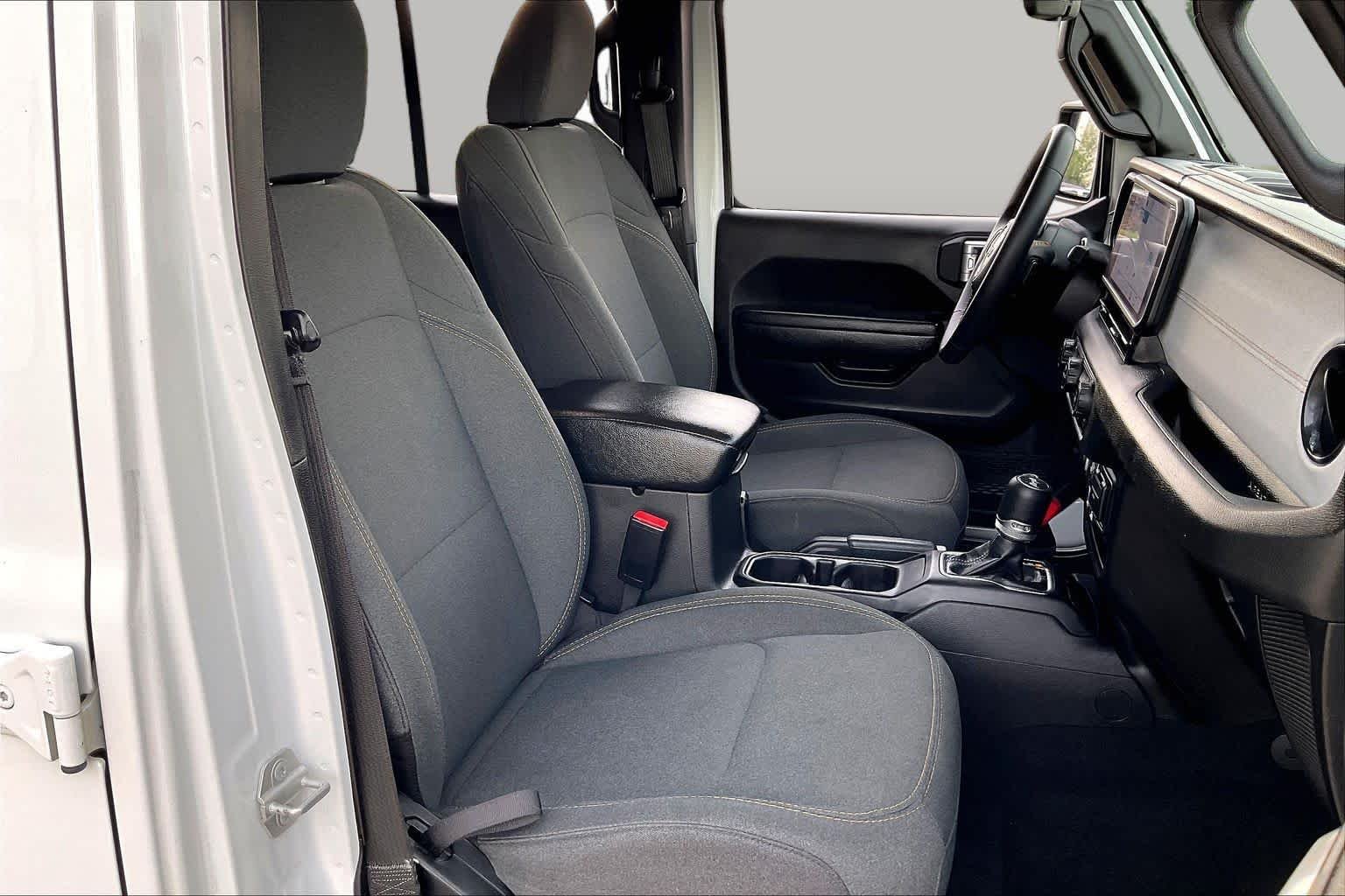 Used 2024 Bright White Clearcoat Jeep Sport S image 8