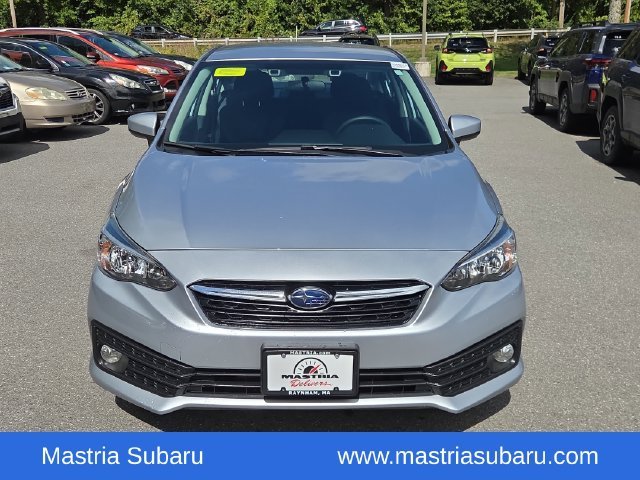 Used 2021 Ice Silver Metallic Subaru Premium image 26