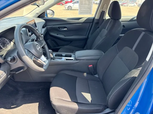 Used 2025 Blue Nissan SV image 10