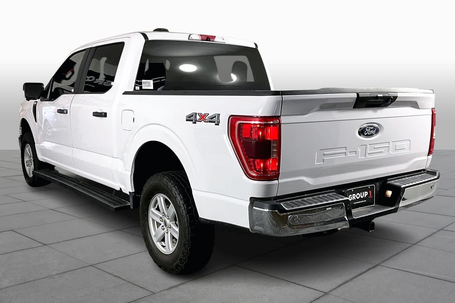 Used 2022 Oxford White Ford XL image 35