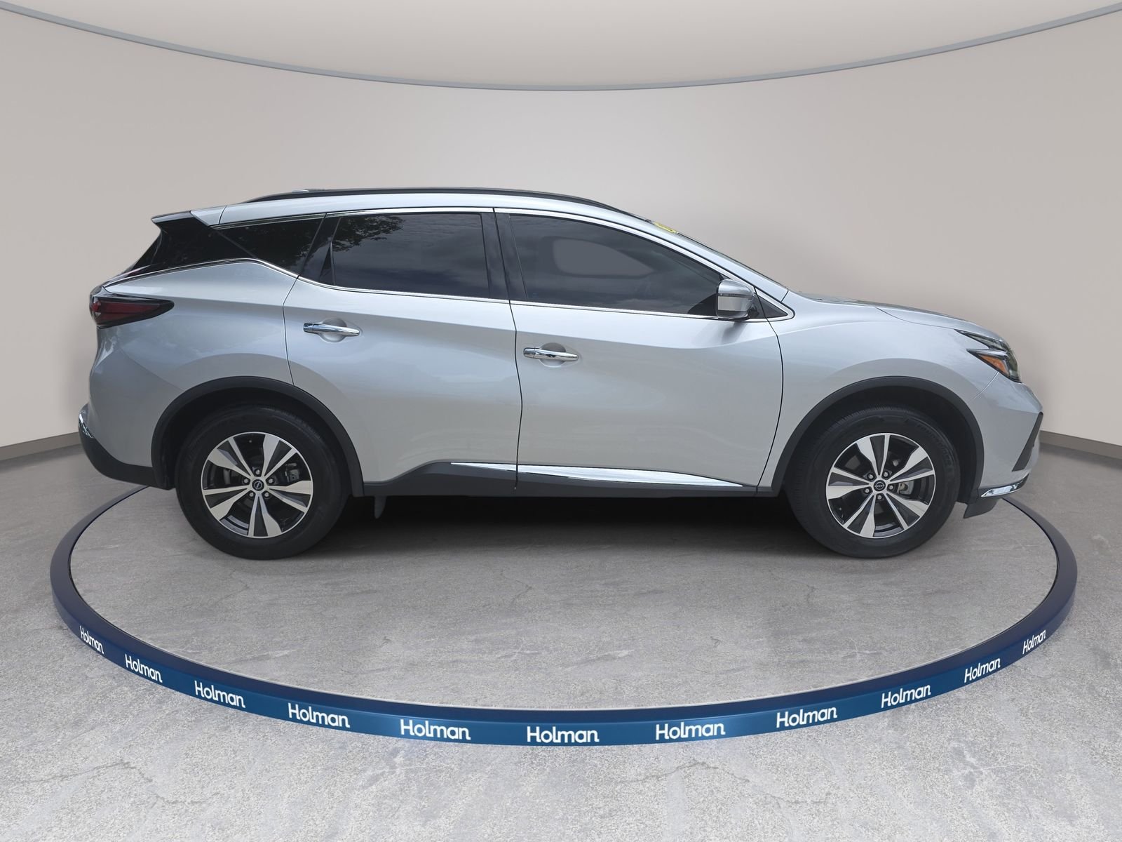 Used 2023 Silver Nissan SV image 5