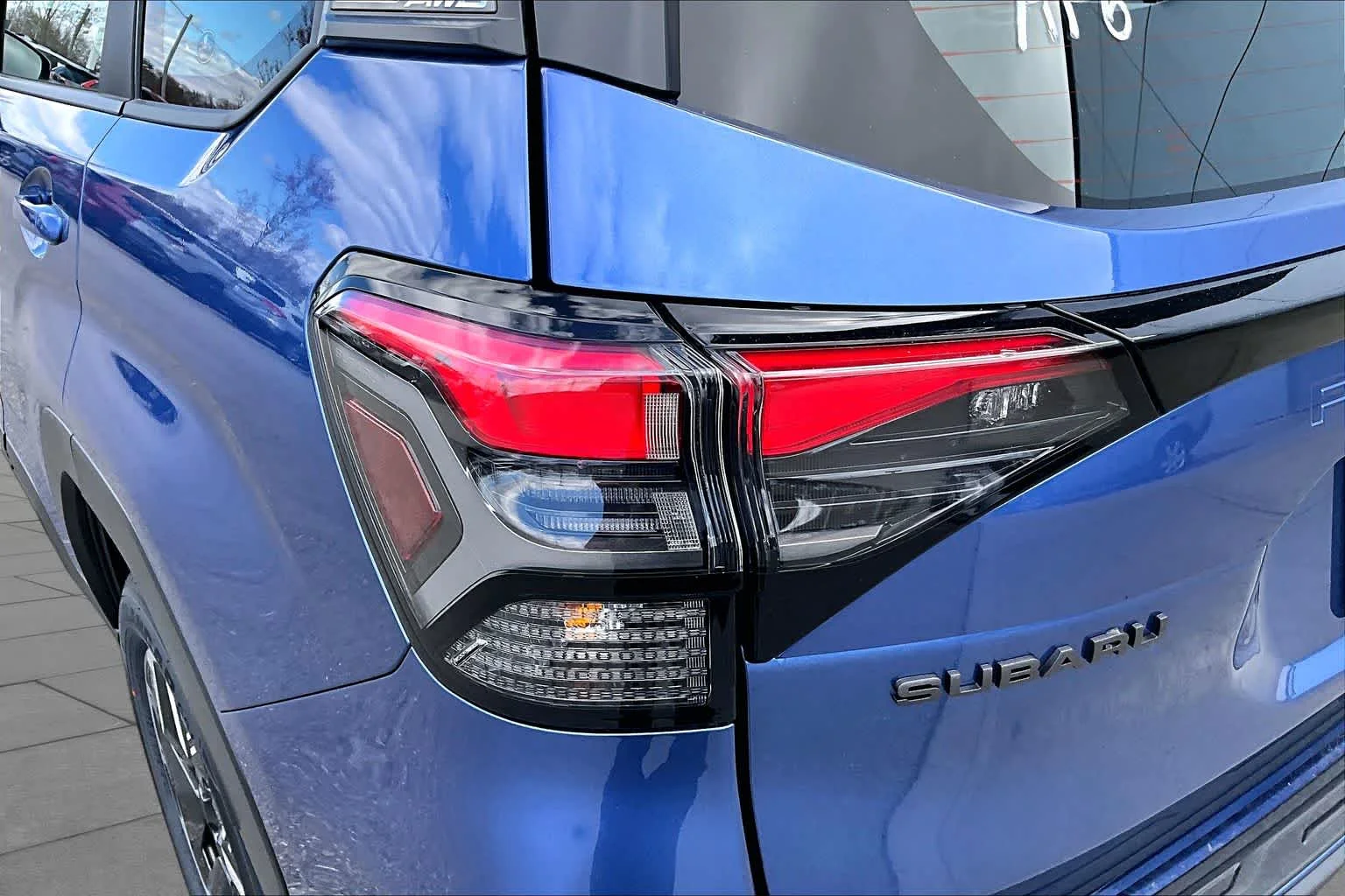 New 2026 Daybreak Blue Pearl Subaru  image 15