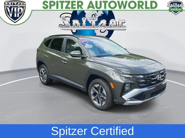 Used 2025 Green Hyundai SEL image 2