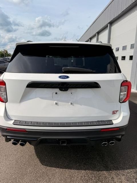 Used 2020 White Ford ST image 10