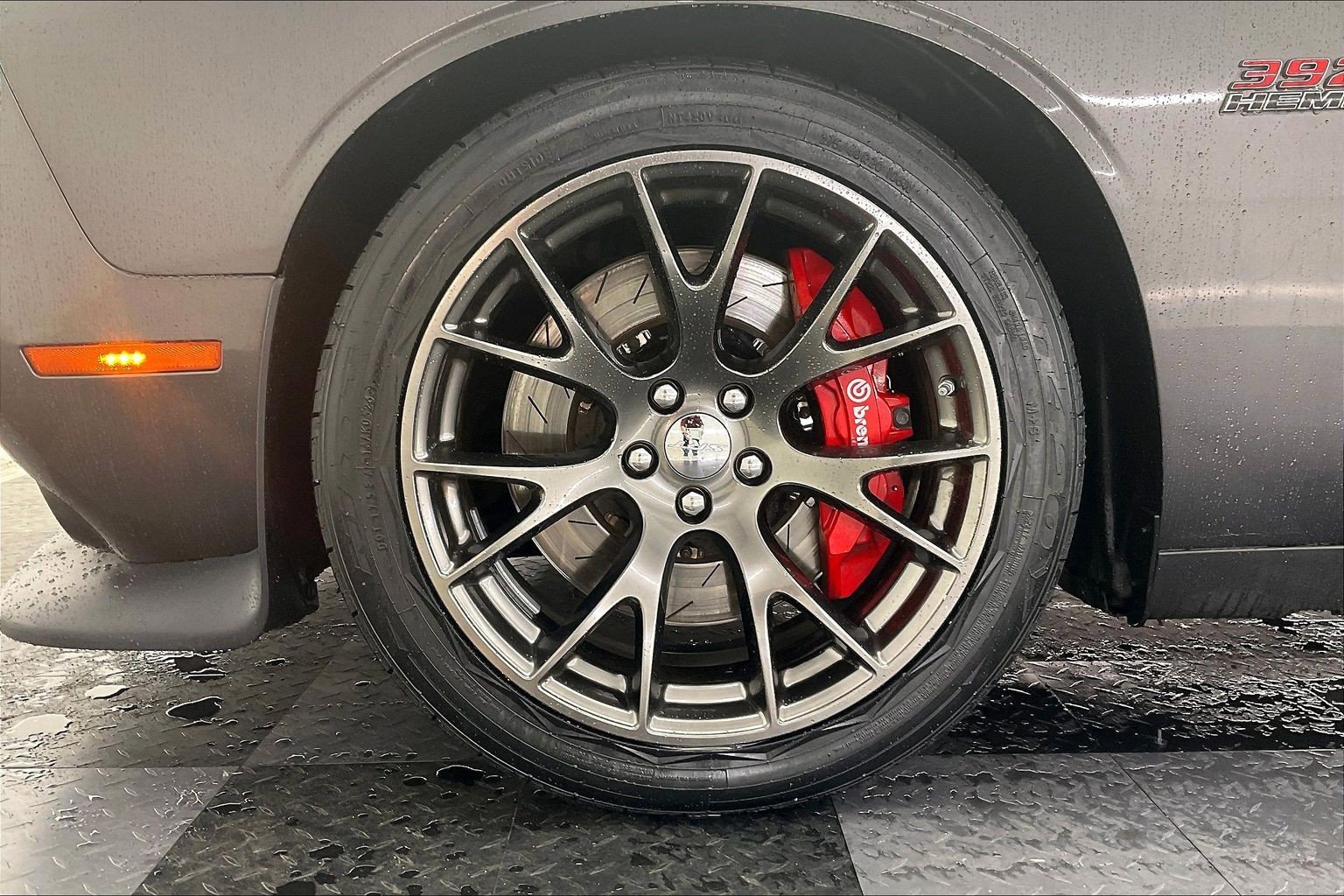 2015 Dodge Challenger SRT 392 photo 5