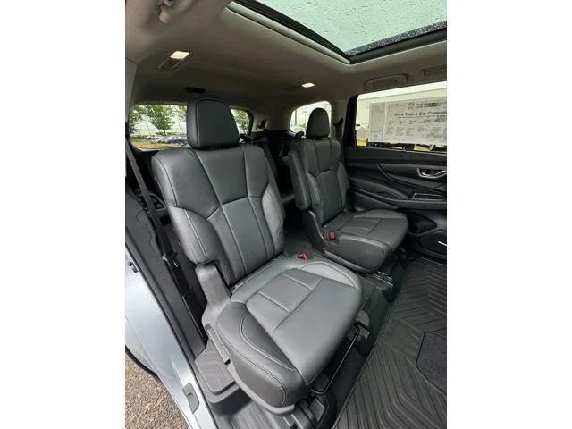 New 2026 ICE SILVER METALLIC Subaru Limited 7-Passenger image 33