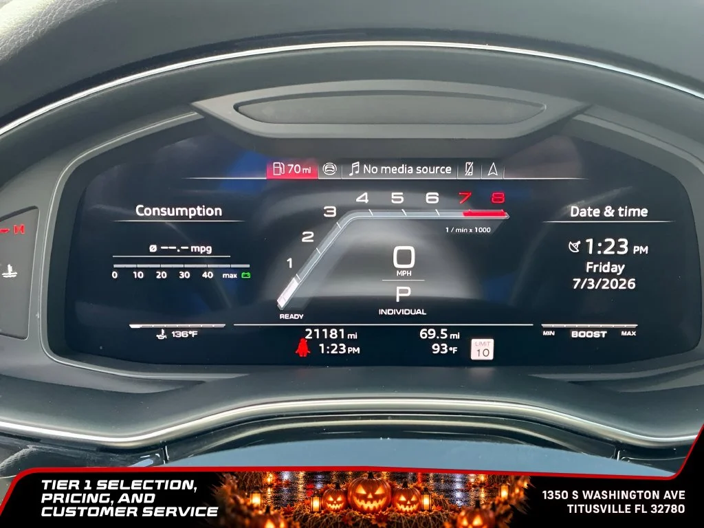 Used 2025 Red Audi 4.0T Premium Plus image 35